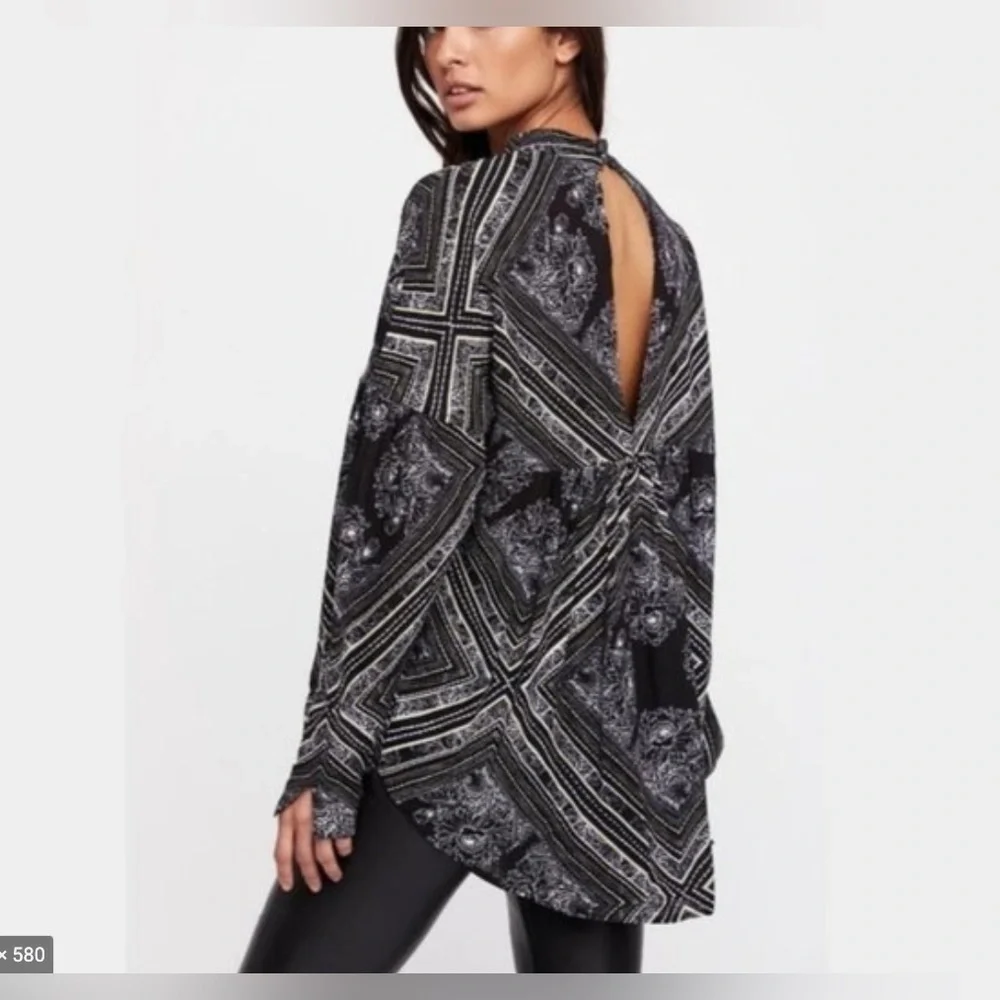 Free People Womens Walking On A‎ Dream Tunic Blouse Black White Oversized S boho